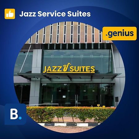 Jazz Service Suites Penang Джордж Таун Екстериор снимка