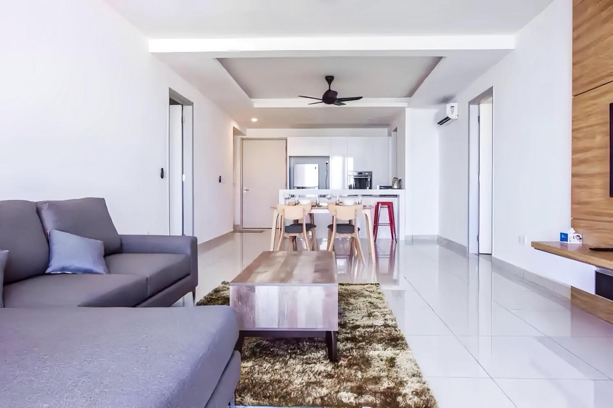 Jazz Service Suites Penang Джордж Таун Екстериор снимка