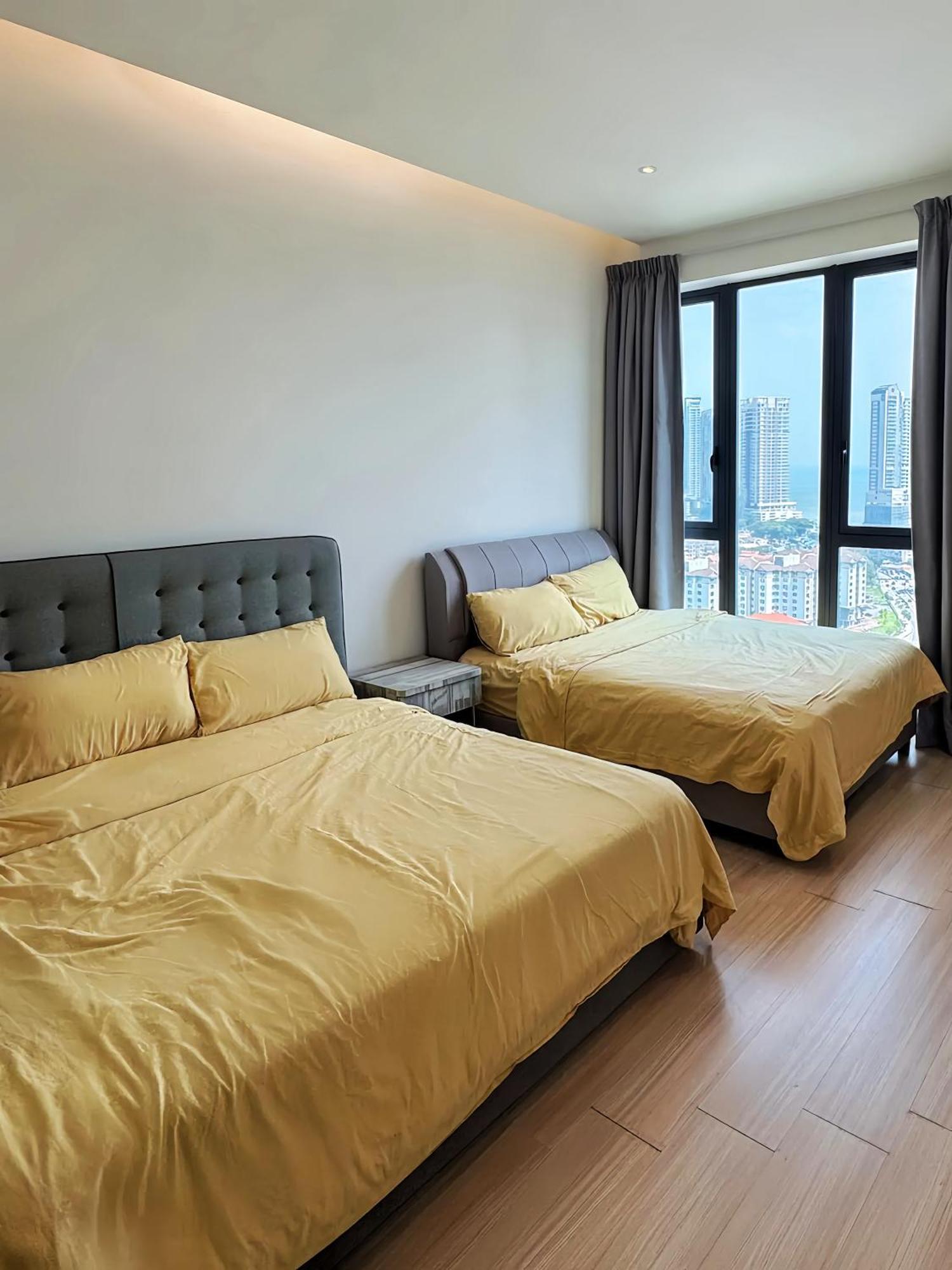 Jazz Service Suites Penang Джордж Таун Екстериор снимка