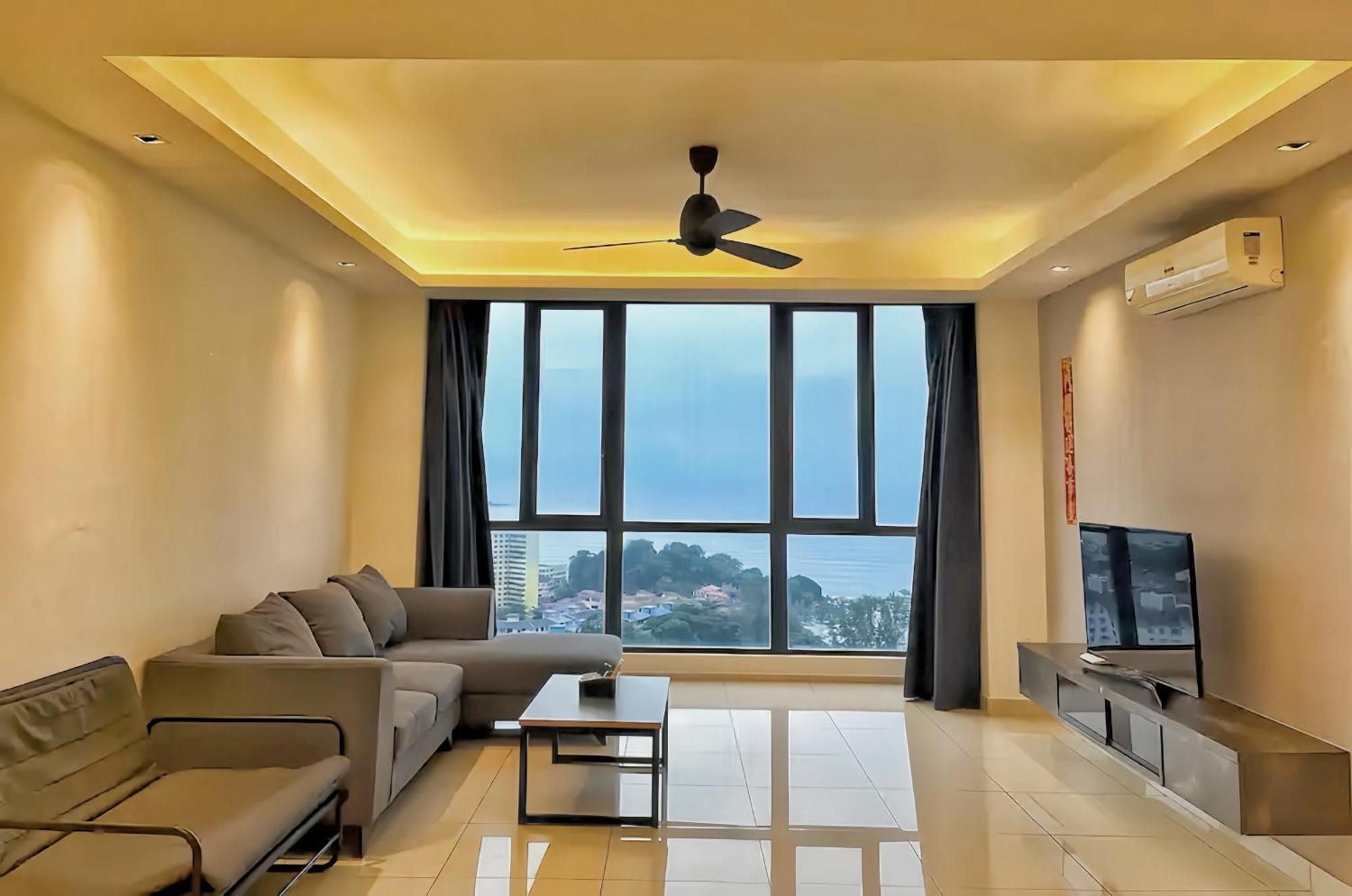 Jazz Service Suites Penang Джордж Таун Екстериор снимка
