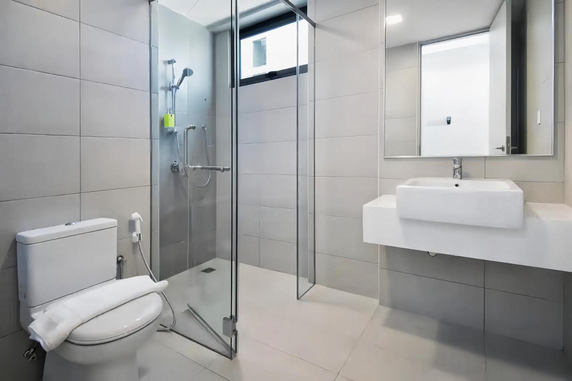 Jazz Service Suites Penang Джордж Таун Екстериор снимка