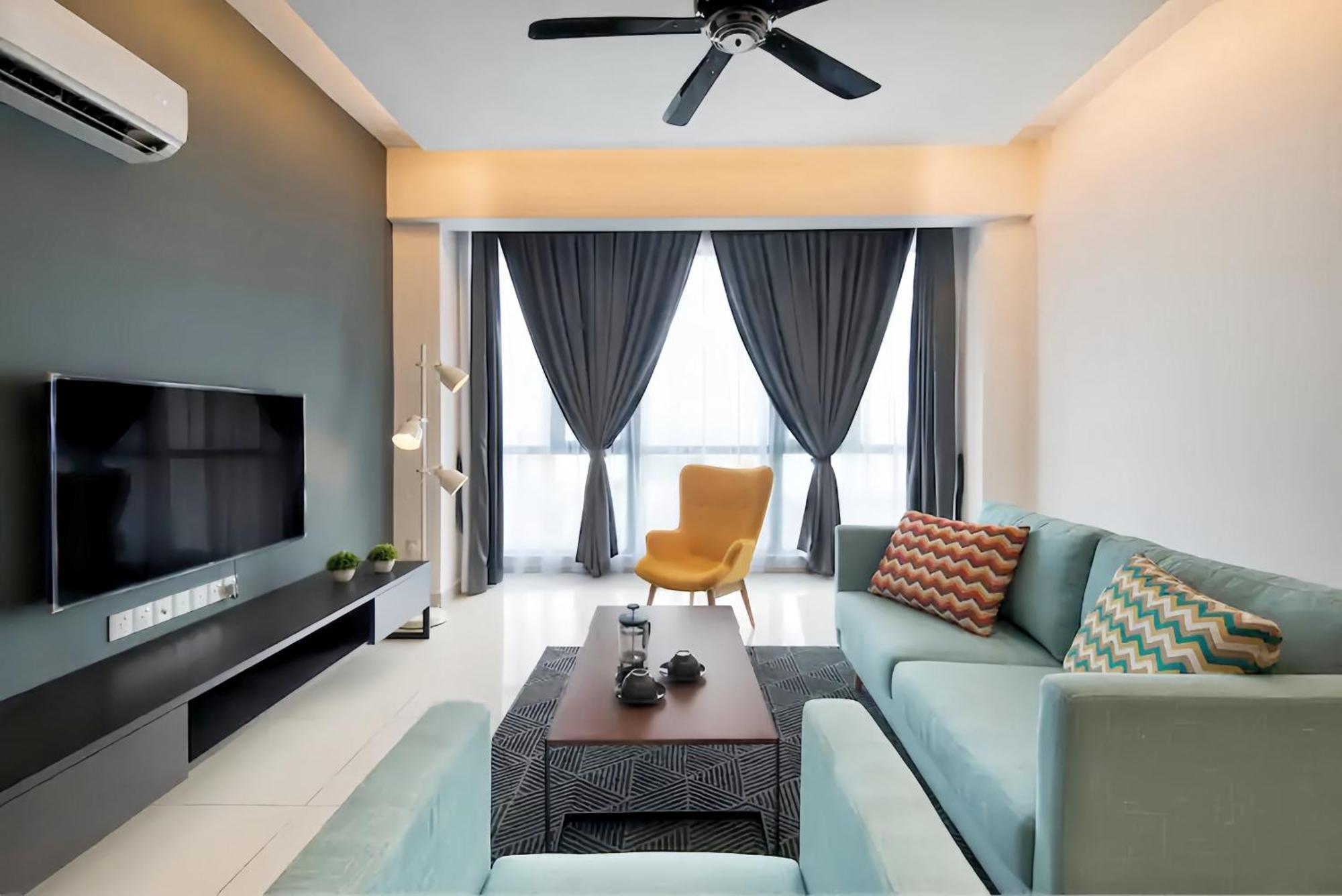 Jazz Service Suites Penang Джордж Таун Екстериор снимка