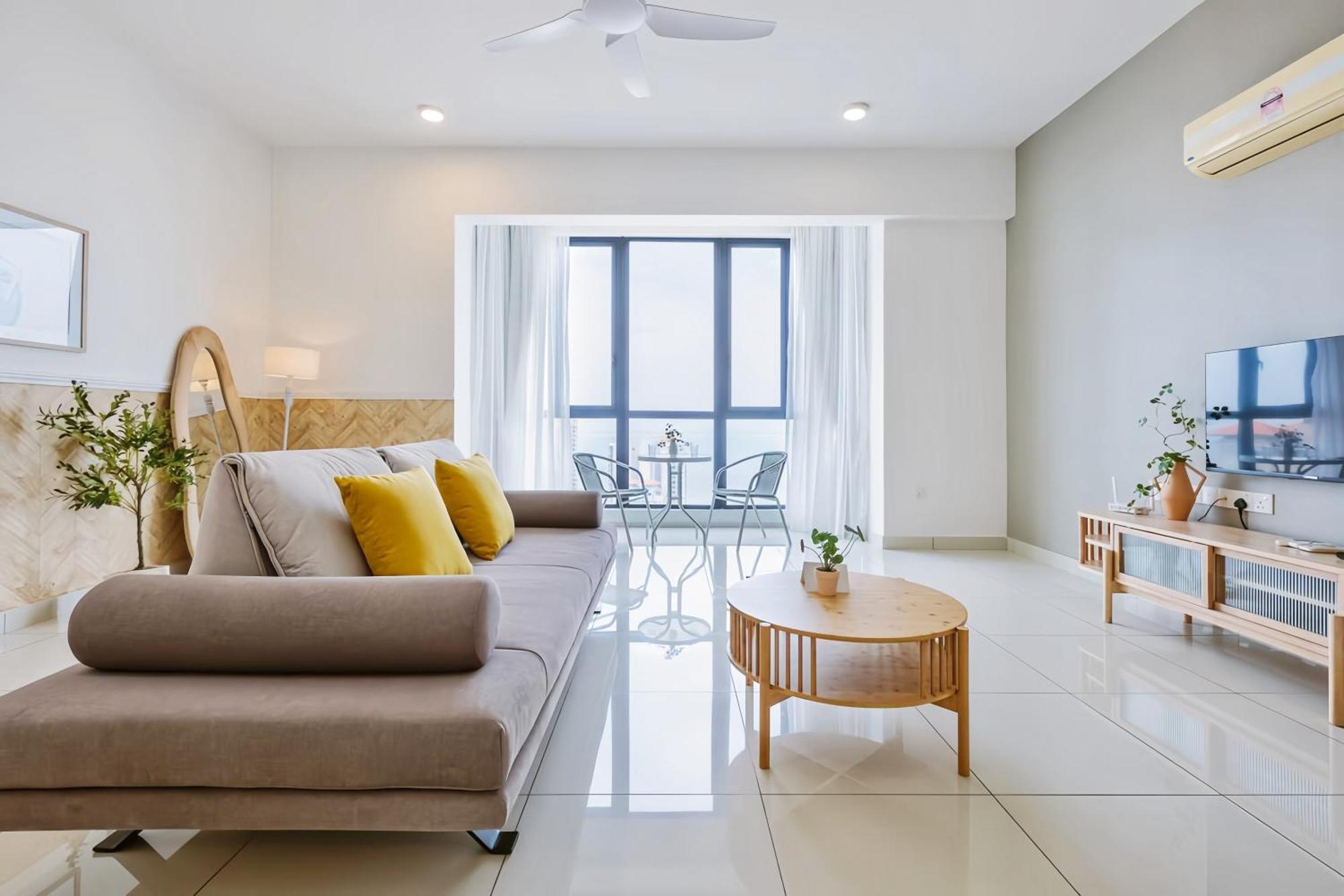 Jazz Service Suites Penang Джордж Таун Екстериор снимка