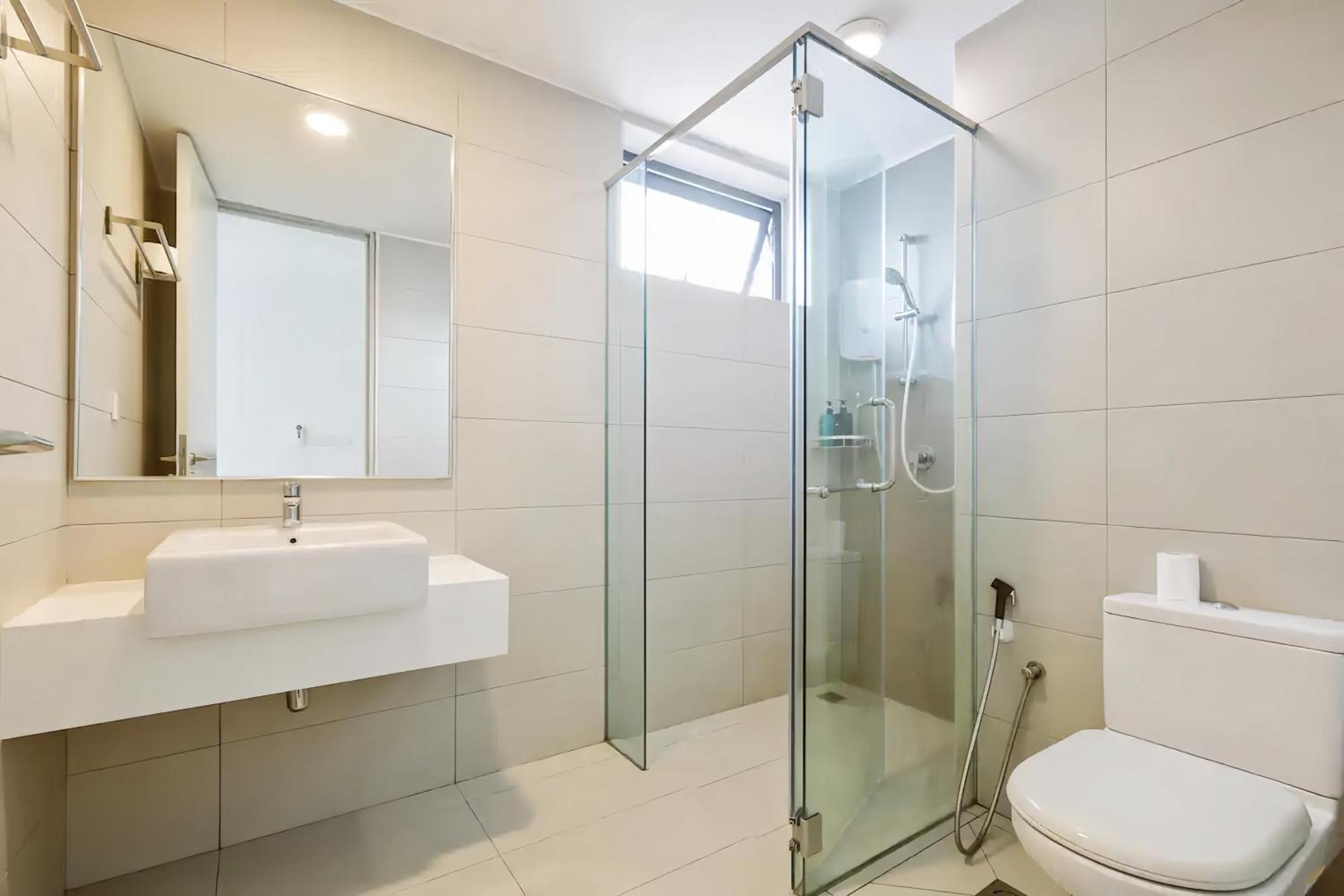 Jazz Service Suites Penang Джордж Таун Екстериор снимка