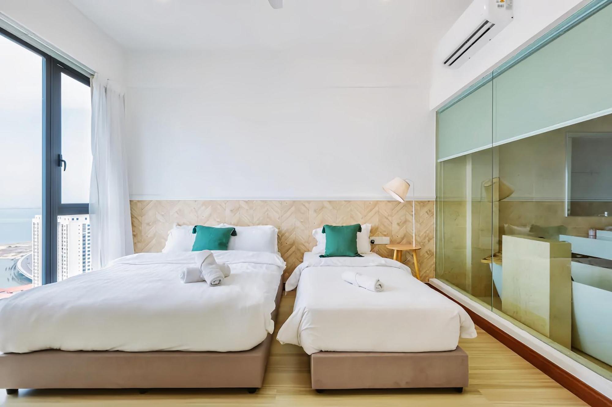 Jazz Service Suites Penang Джордж Таун Екстериор снимка