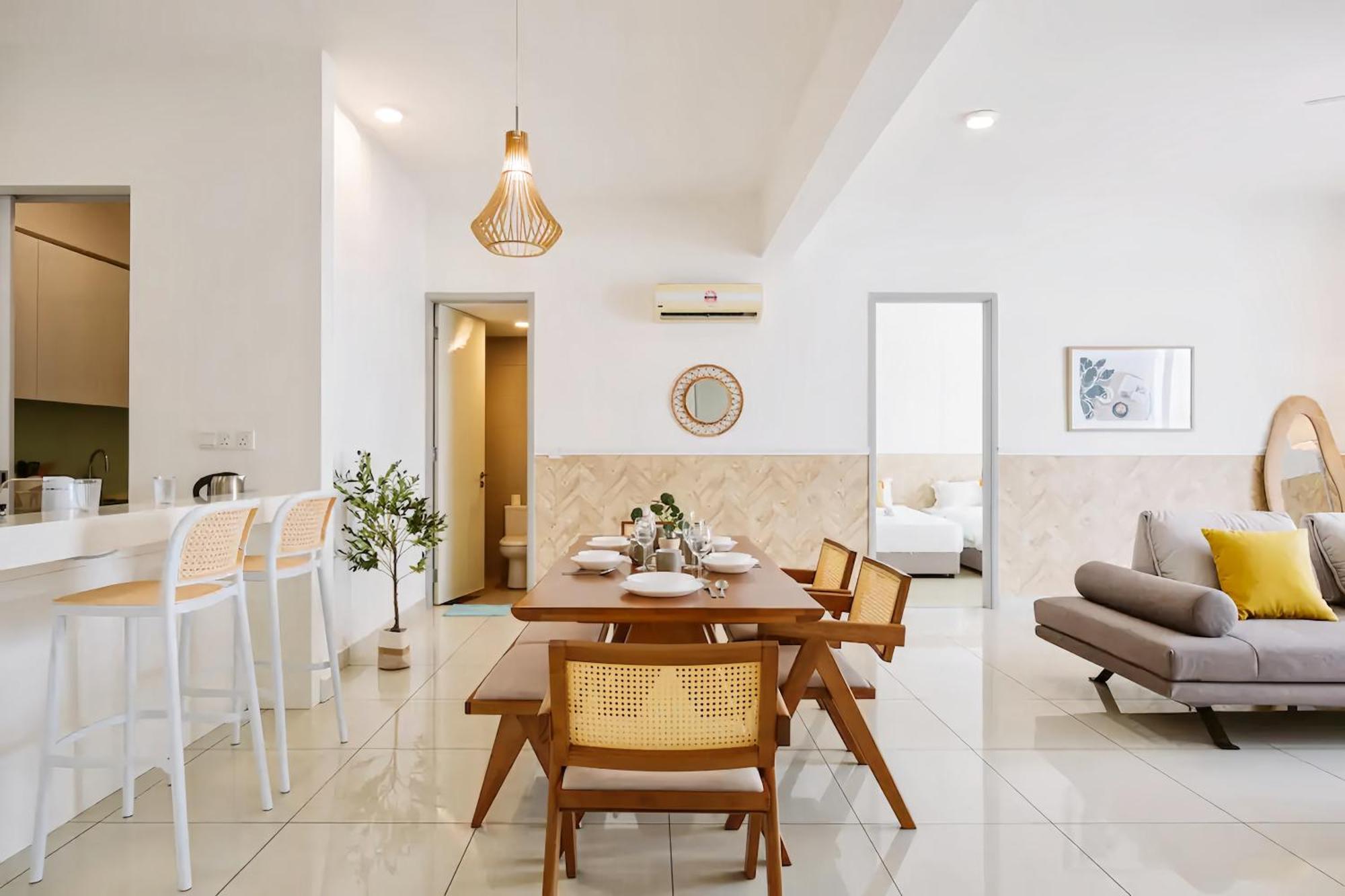 Jazz Service Suites Penang Джордж Таун Екстериор снимка
